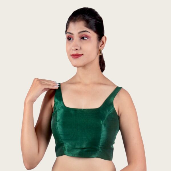 Green Sleeveless Padded Saree Blouse - Image 4