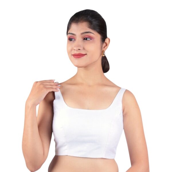 White Sleeveless Padded Saree Blouse - Image 4
